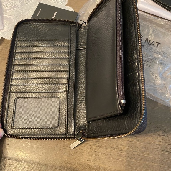 Matt & Nat Brand New wallet - Picture 6 of 6